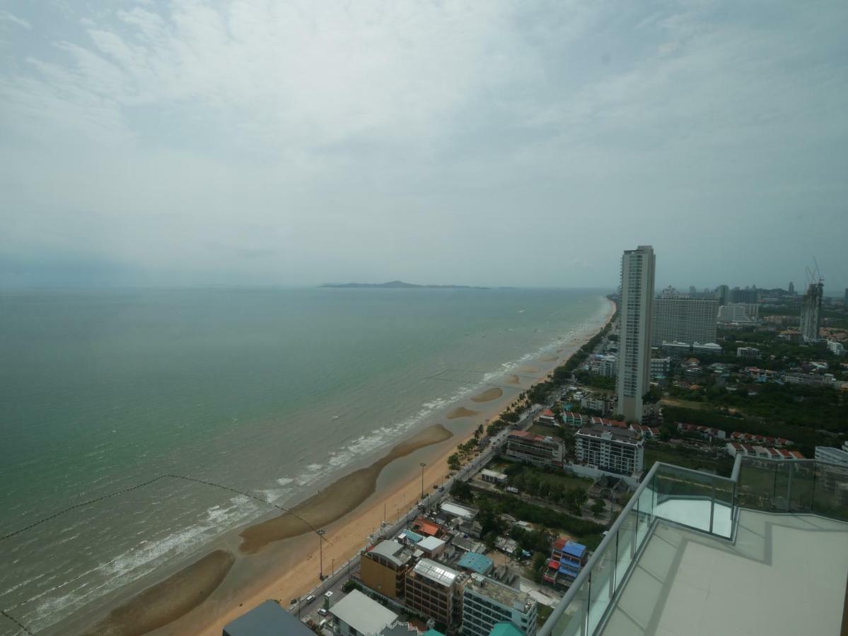 Aeras - The Ultimate Beachfront Experience Джомтьєн-Біч Екстер'єр фото