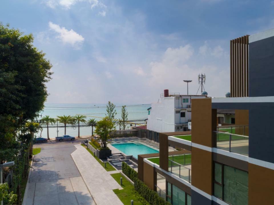 Aeras - The Ultimate Beachfront Experience Джомтьєн-Біч Екстер'єр фото